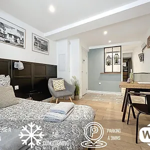 Lou Pitchoun Apartment