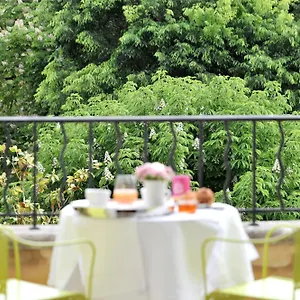La Maison D'aix Отель